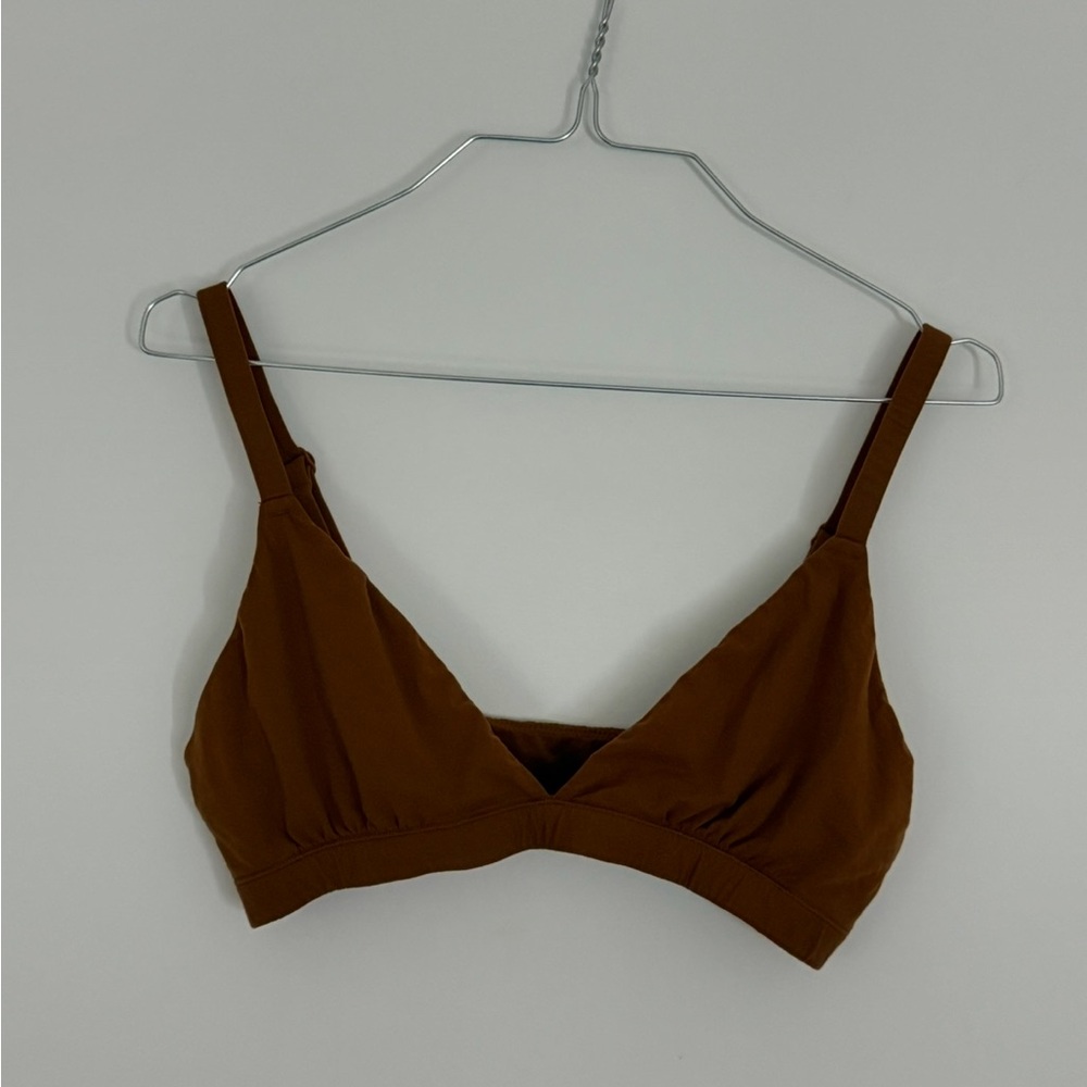 SKIMS Fits Everybody Triangle Bralette